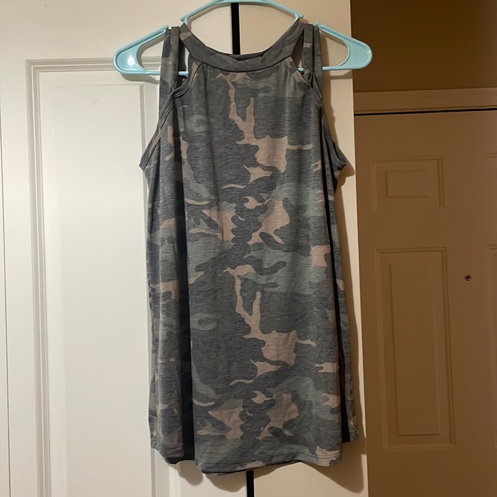 Camo tank top